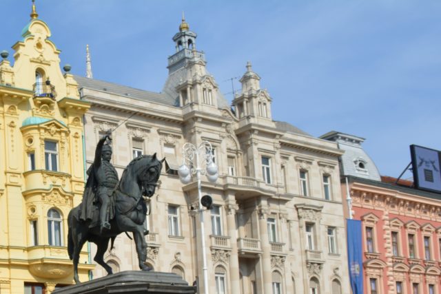 trg bana jelačića zagreb