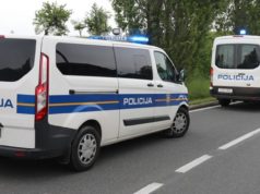 POLICIJSKA POTJERA Policija kod Banfija uhvatila Srbina (20) koji je prevozio migrante