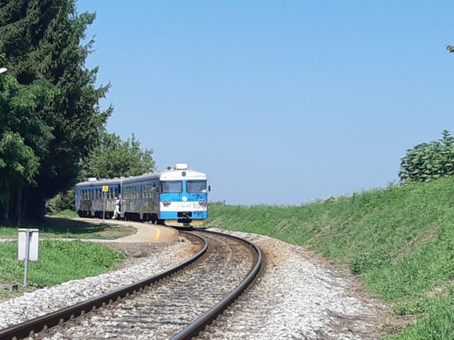 Vlak Hrvatske željeznice