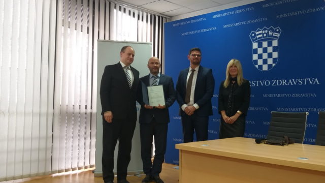 priznanje-bolnici1_resize