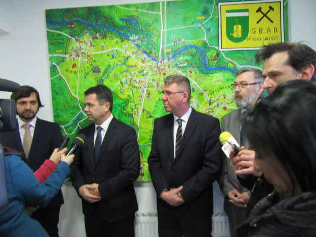 https://www.mnovine.hr/medimurje/drustvo/lendava-potvrdila-koronavirus/