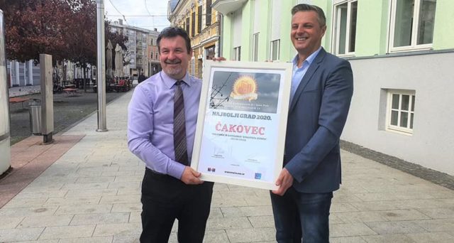 cakovec-na-vrhu-gradonacelnik-kovac-preuzeo-plaketu-za-osvojenu-titulu-najboljeg-grada-603e3b2ea6dffbafdd26b87076fa8ad5_view_article_new
