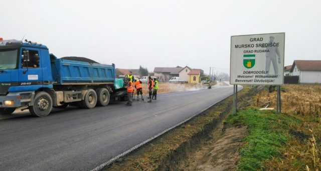 nova-pjesacko-biciklisticka-staza-od-hlapicine-do-vrhovljana-olaksat-ce-se-prometovanje-pjesaka-i-biciklista-574a9b3205bcc2841ba8683abe1a3b7b_view_article_new