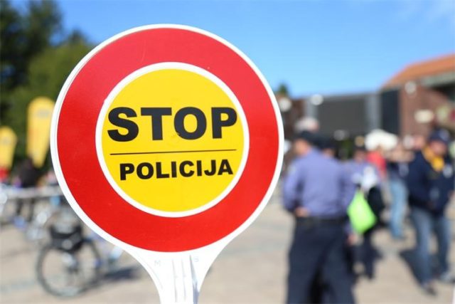 policija