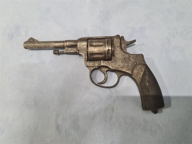 Revolver