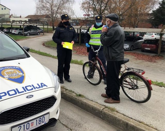 policija pješaci akcija