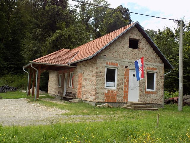 društveni dom merhatovec