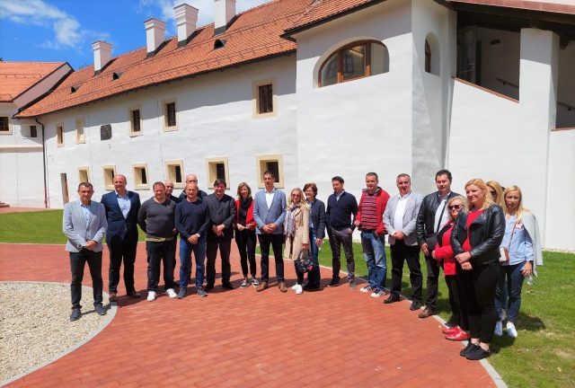 Predstavnici-hrvatskih-turistickih-agencija-1