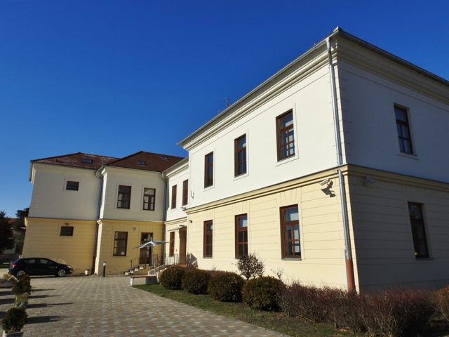 veleuciliste 8