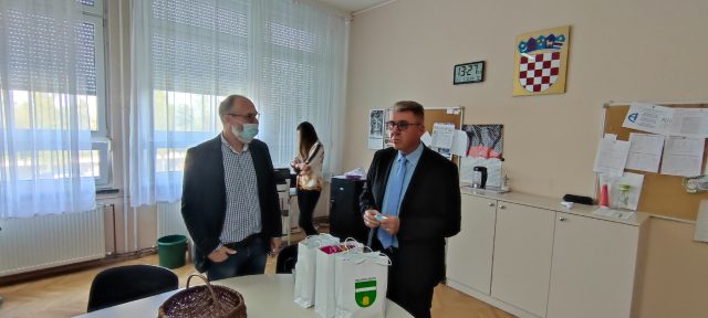 IMG_20211005_132754