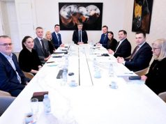 Premijer sazvao sastanak kako bi se zaštitilo potrošače