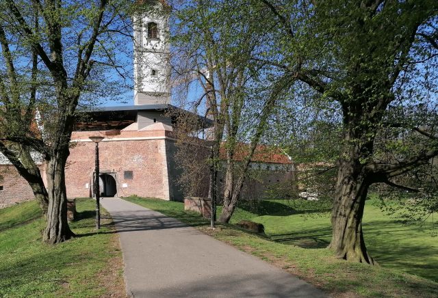 Perivoj Zrinski 02
