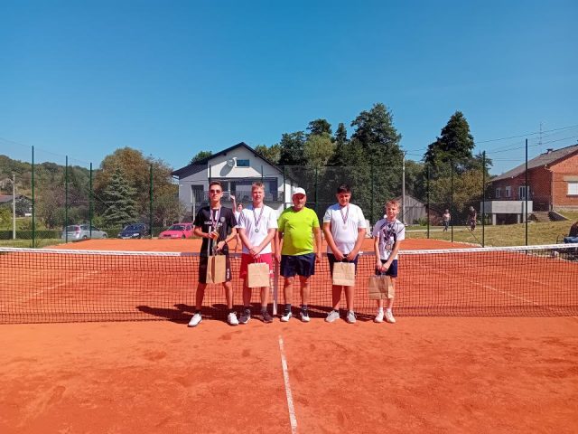 Tenis_2023-11