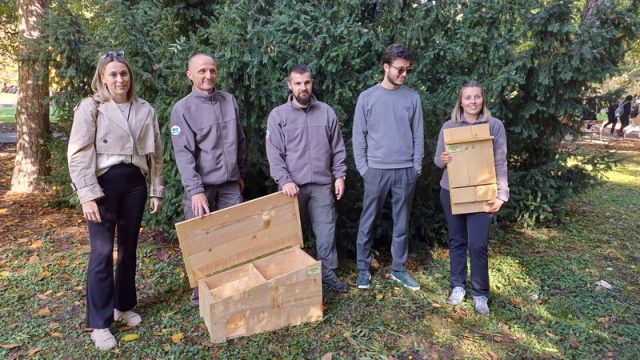Postavljanje kucica za jezeve i sismise Optika Briljant i Medjimurska priroda (0)