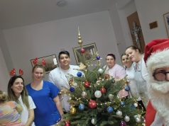 SPREMNI ZA BOŽIĆNE BLAGDANE Djed Božićnjak posjetio starije i nemoćne