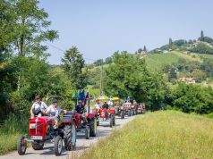 Sveti Urban ponovno okuplja oldtimer traktore i čuva tradiciju Rokova
