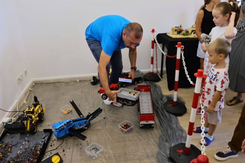 Izložba LEGO kockica