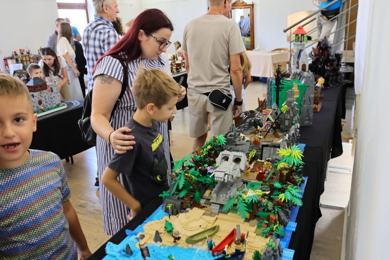 Izložba LEGO kockica