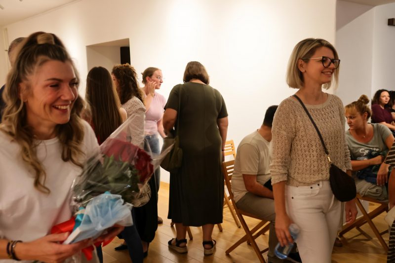 Martina Strahija u Čakovcu predstavila humanitarnu knjigu „Bijeli anđeli”