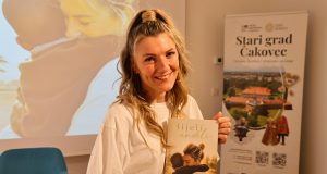 Martina Strahija u Čakovcu predstavila humanitarnu knjigu „Bijeli anđeli”