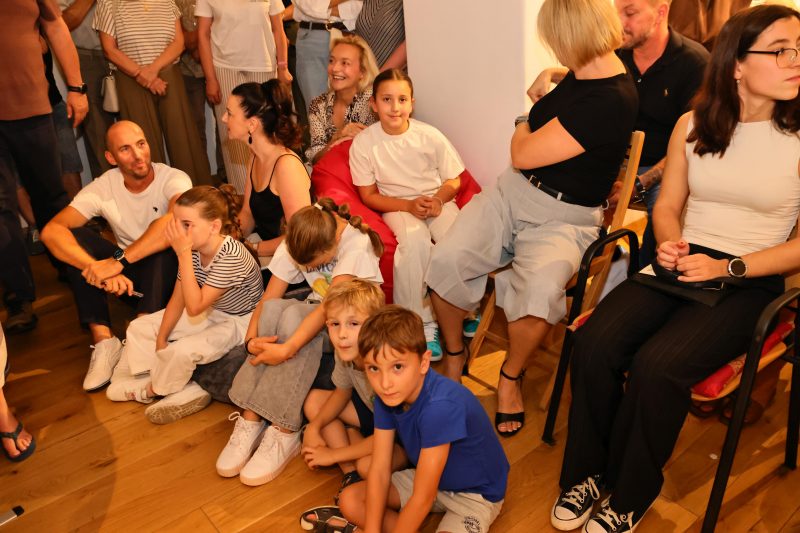 Martina Strahija u Čakovcu predstavila humanitarnu knjigu „Bijeli anđeli”