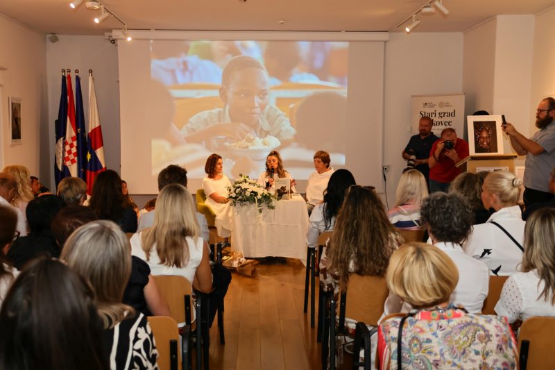Martina Strahija u Čakovcu predstavila humanitarnu knjigu „Bijeli anđeli”