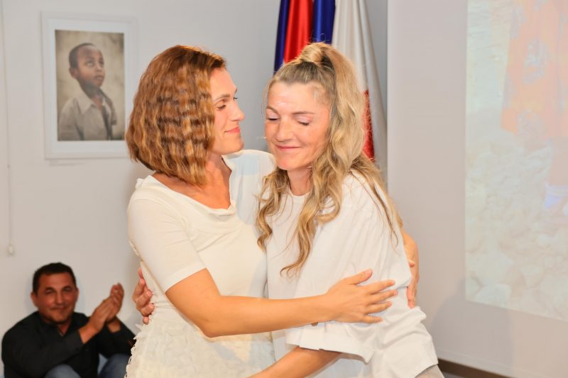 Martina Strahija u Čakovcu predstavila humanitarnu knjigu „Bijeli anđeli”