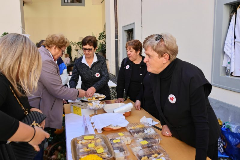 11. Bakini kolači