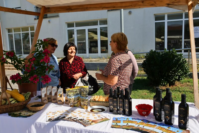 Festival črnog ulja