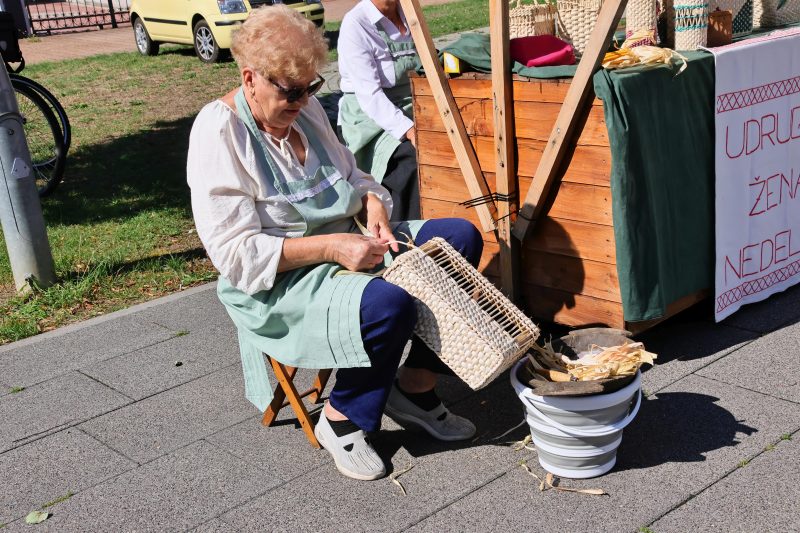 Festival črnog ulja