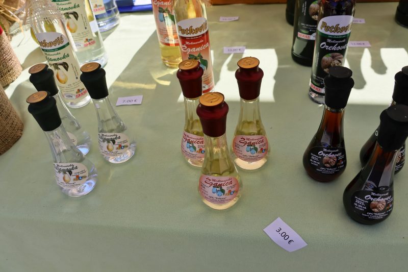 Festival črnog ulja
