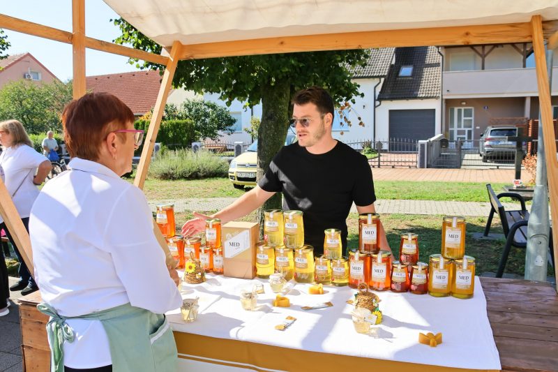 Festival črnog ulja