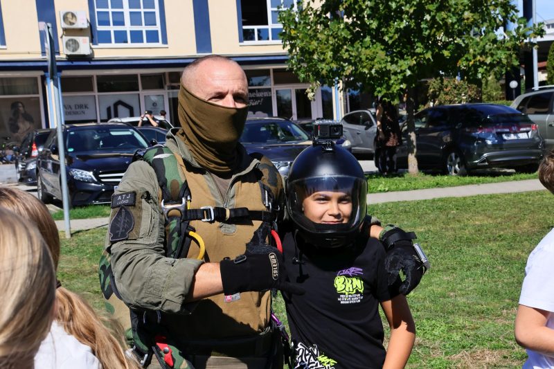 pokazne vježbe interventne policije