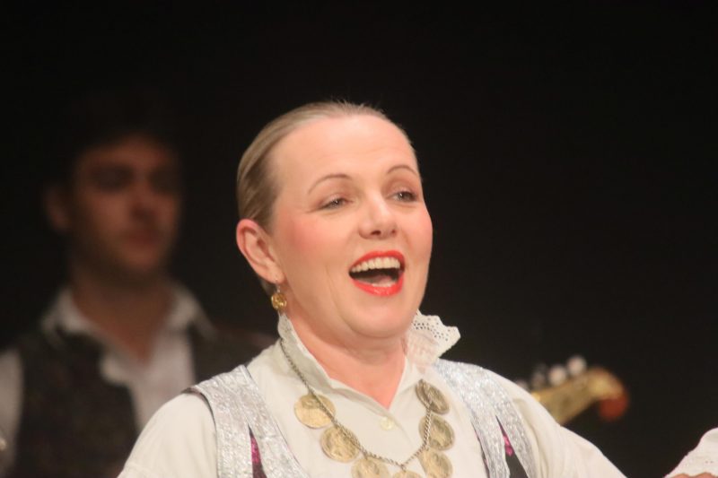 Održan 33. Susret hrvatskih folklornih ansambala i izvornih skupina