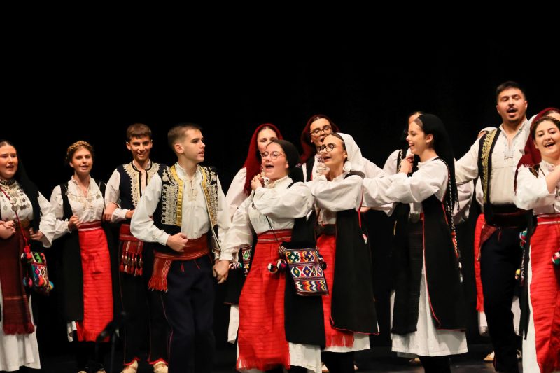 Održan 33. Susret hrvatskih folklornih ansambala i izvornih skupina