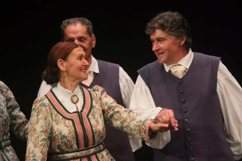 Održan 33. Susret hrvatskih folklornih ansambala i izvornih skupina