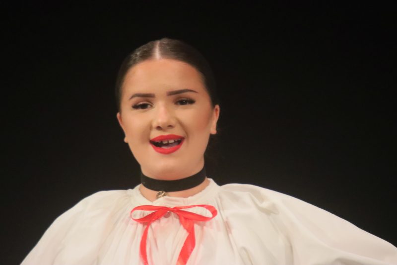 Održan 33. Susret hrvatskih folklornih ansambala i izvornih skupina