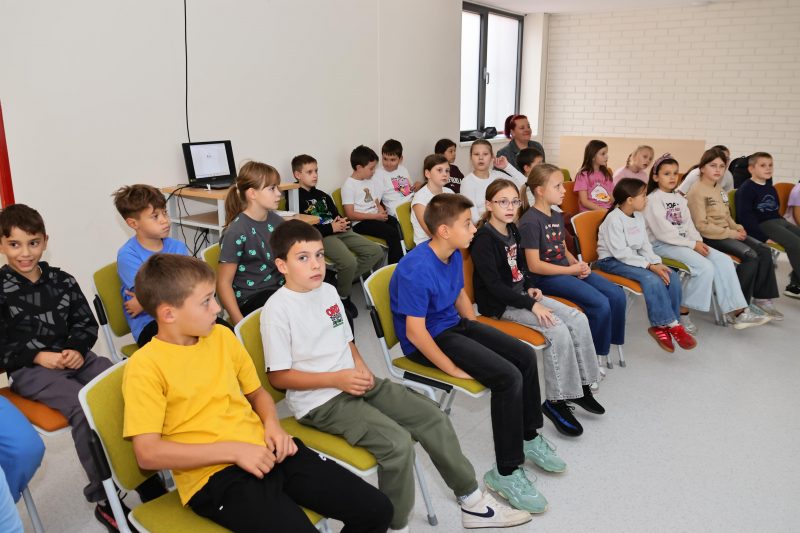 Uspješno održano književno druženje i kreativna radionica s Anom Salopek