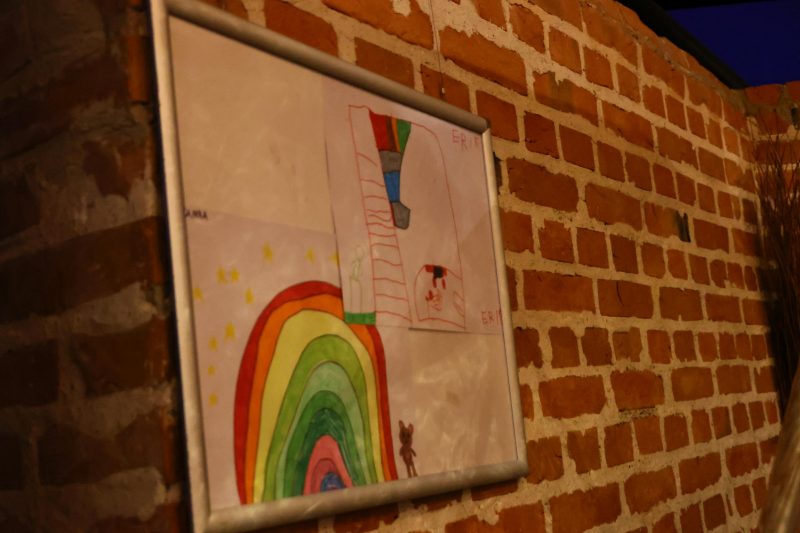 U Caffe baru Bedem otvorena izložba 3. likovne kolonije "Hrvatskih branitelja, djece - unuka hrvatskih branitelja i prijatelja – za Katružu"