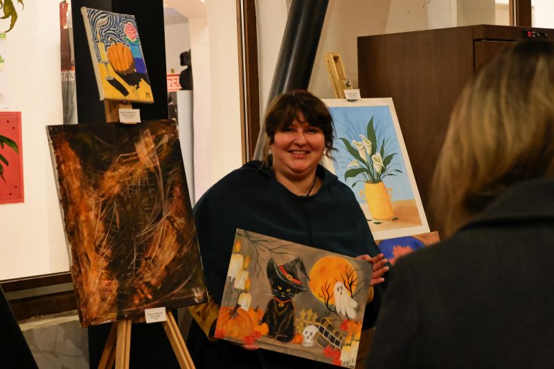 U Caffe baru Bedem otvorena izložba 3. likovne kolonije "Hrvatskih branitelja, djece - unuka hrvatskih branitelja i prijatelja – za Katružu"
