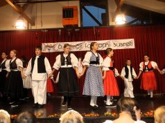 Mali folkloraši ispunili Društveni dom u Žiškovcu Mali folkloraši ispunili Društveni dom u Žiškovcu