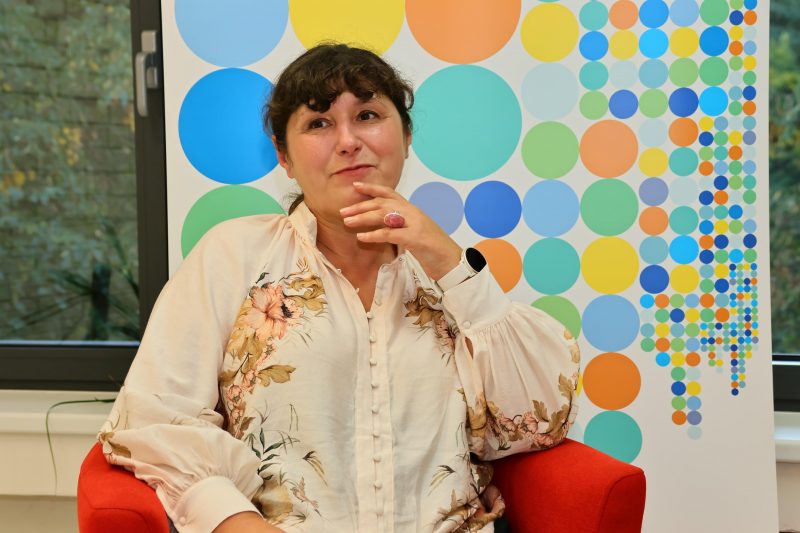 Nagrađivana pjesnikinja Evelina Rudan predstavila zbirku "Polje, slama, žudnja" u Čakovcu