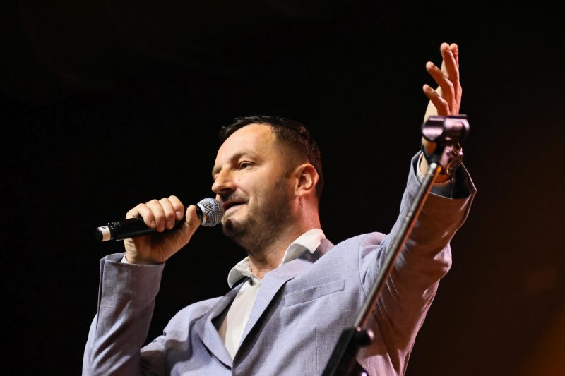 Dvorana GOC-a odjekivala vječnim hitovima Tome Zdravkovića