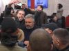 Građani upali u režimski medij u Srbiji, Studenti poručili: Treba ostati dostojanstven, medije ćemo oslobađati u Skupštini